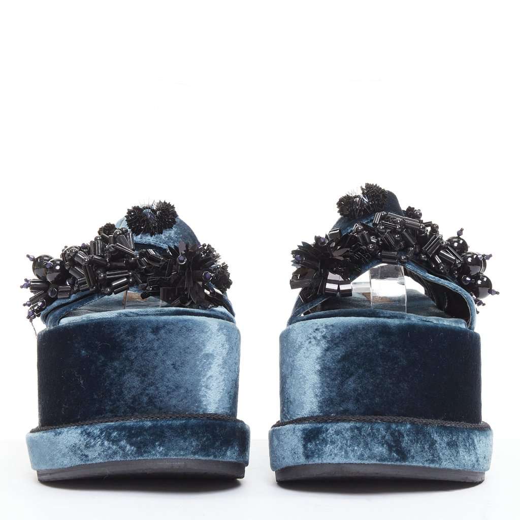 Unsigned Blue Velvet Sandals Blue Velvet Very good condition - Model View