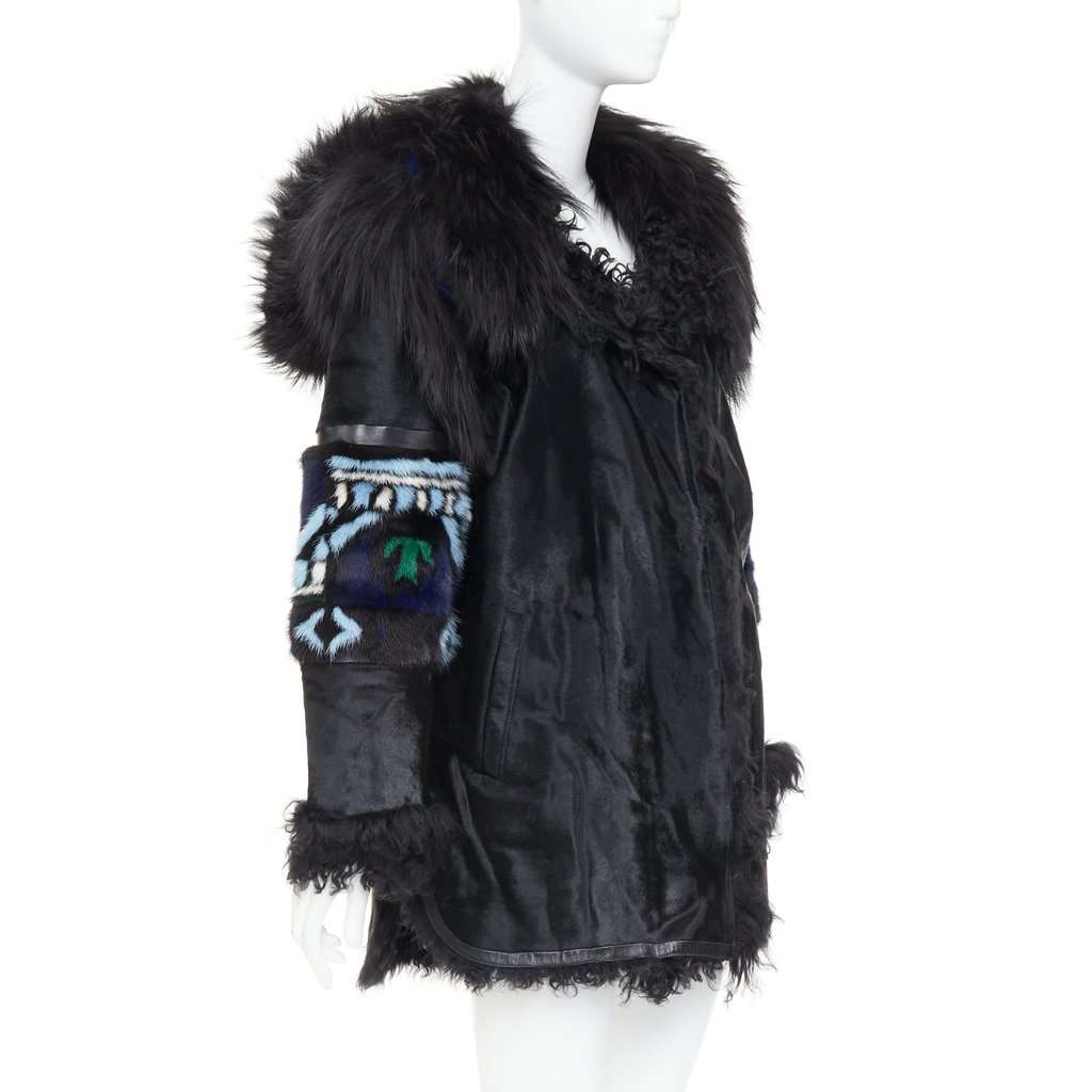 Emilio Pucci Black Fur Coat Black Fur Very good condition - Front View