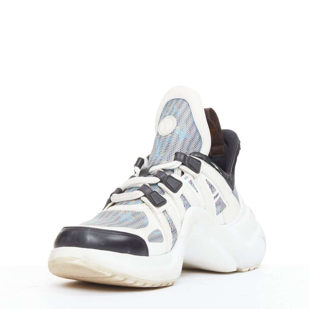 Louis Vuitton Archlight White Leather Fair condition - Model View