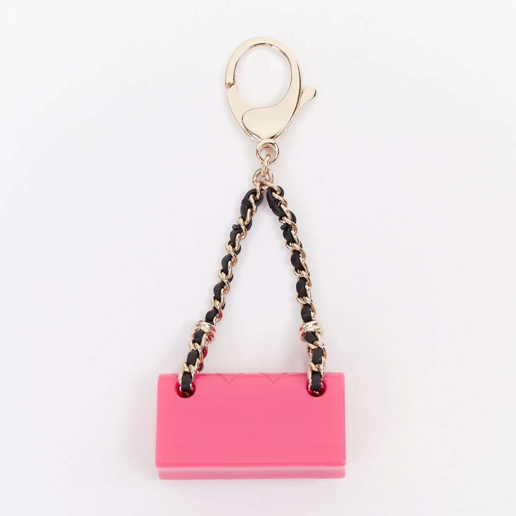 Chanel Icon Pink Plastic Very good condition - Back View