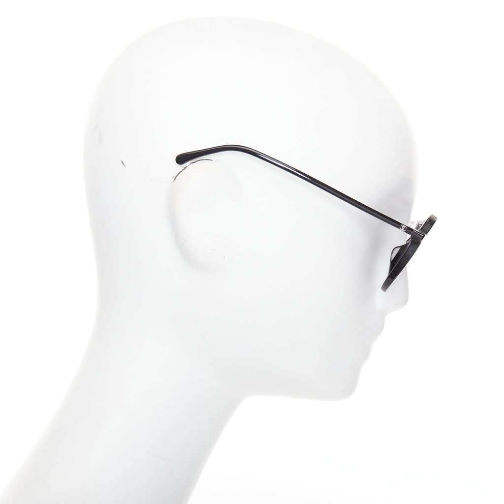 Chanel 5381-A Black Fair condition - Model View