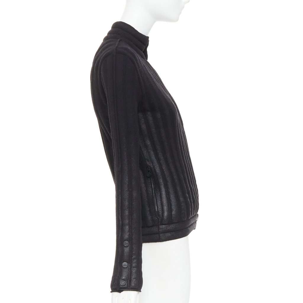 Chanel Black Wool Coat Black Wool Fair condition - Box View