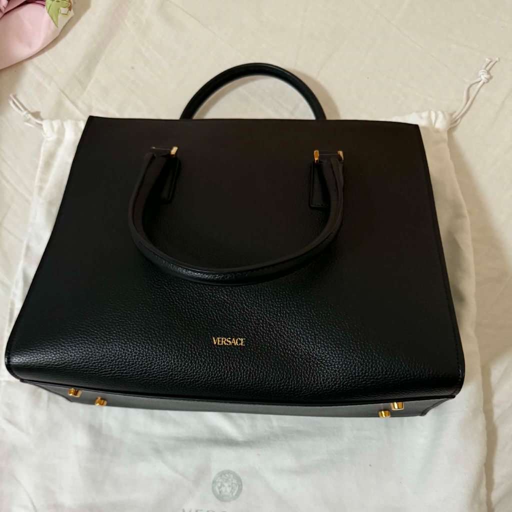 Versace virtus Black Leather Never worn - Inside View