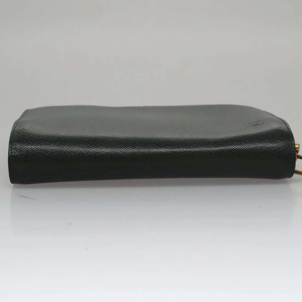 Louis Vuitton Clutch Green Leather Good - Inside View
