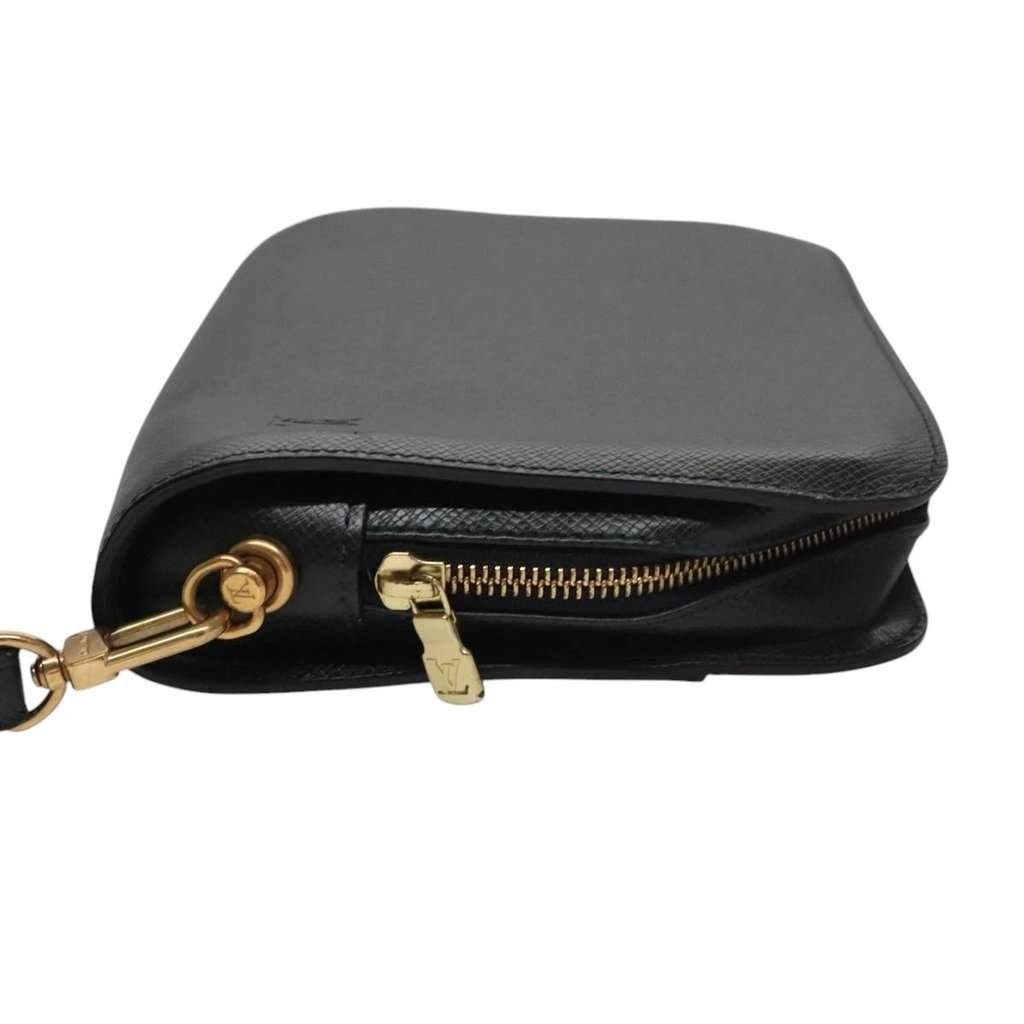 Louis Vuitton Clutch Green Leather Good - Box View