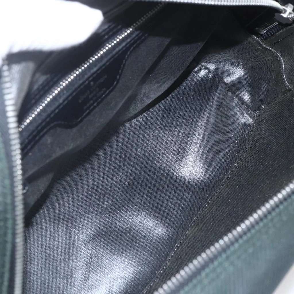 Louis Vuitton Clutch Bag Black Leather Good condition - Model View