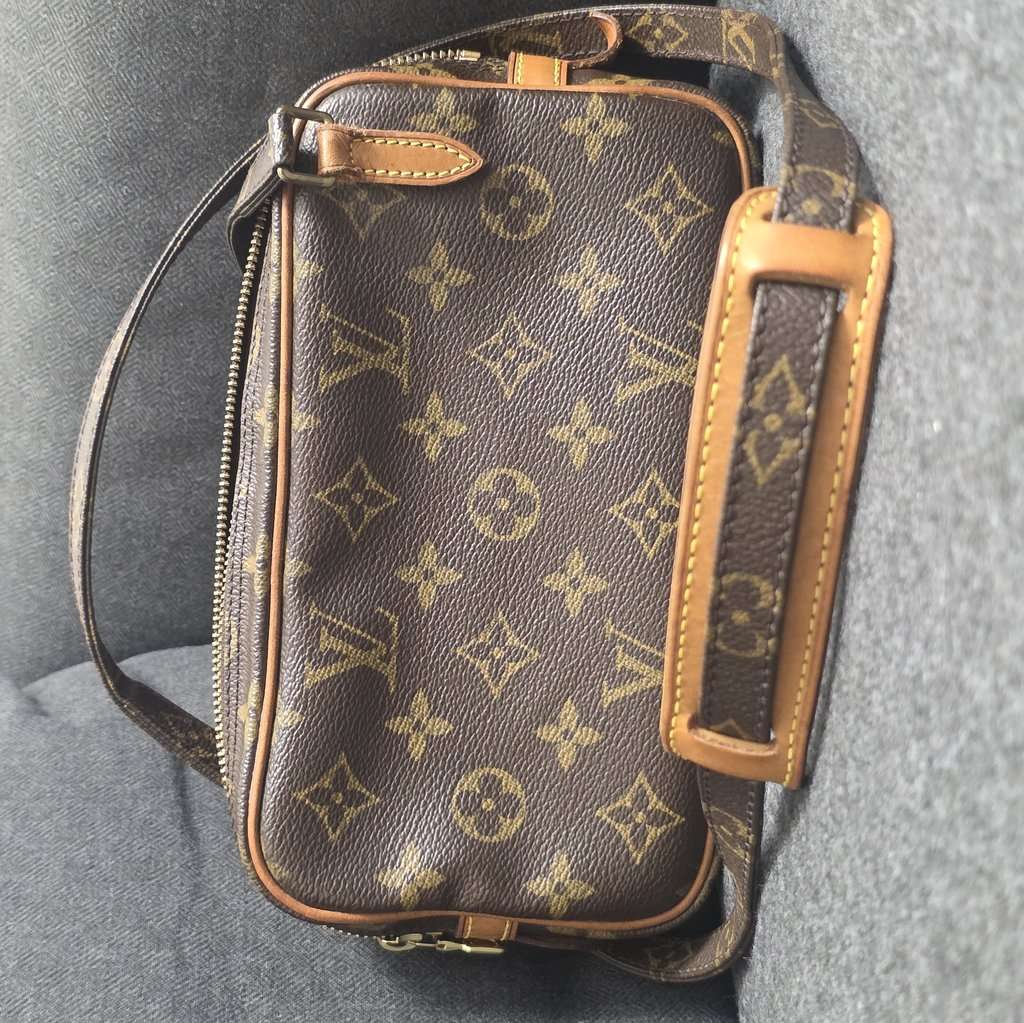 Louis Vuitton Pochette Marly Bandouliere Brown Canvas Very good condition - Back View
