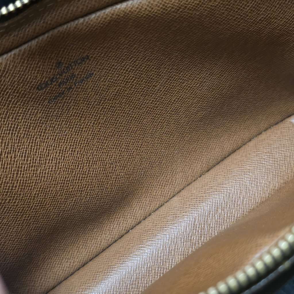 Louis Vuitton Pochette Marly Bandouliere Brown Canvas Very good condition - Model View