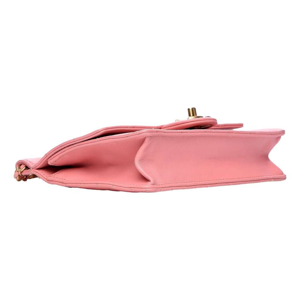 Chanel Chanel Pink Quilted Lambksin Pearl Chain Crossbody Handbag Pink Leather Good condition - Box View