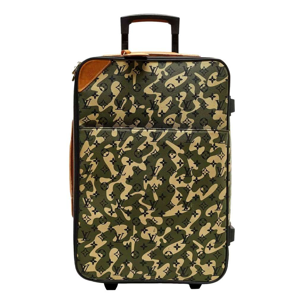 Louis Vuitton Louis Vuitton x Takashi Murakami Monogramouflage Pegase 60 Rolling Suitcase Green Leather Good condition - Front View