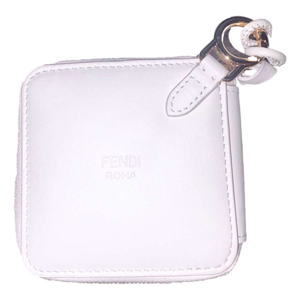 Fendi Fendi FF Cube Embossed Small Zip Wallet Bianco White Leather with Strap White Leather Never worn - Inside View