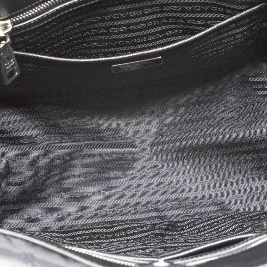 Prada Prada Black Quilted Tessuto Chain Shoulder Bag Tote Black Never worn - Model View