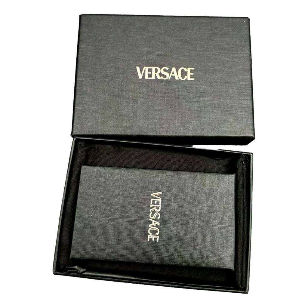 Versace Versace La Medusa Crocodile Embossed Leather Cardholder Wallet in Black Black Leather Never worn - Model View