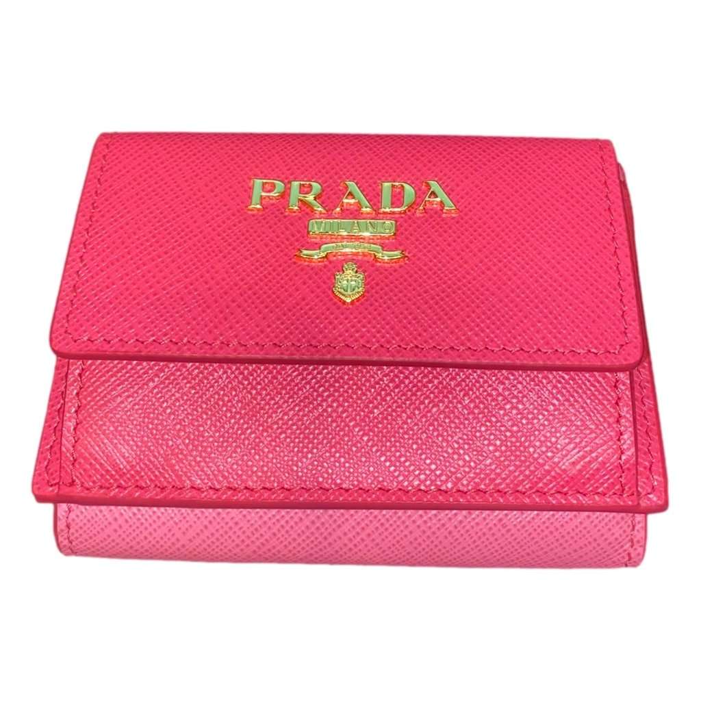 Prada Prada Tri-Fold Saffiano Wallet Womens Pink Multicolor Gold Prada Logo Pink Leather Never worn - Front View