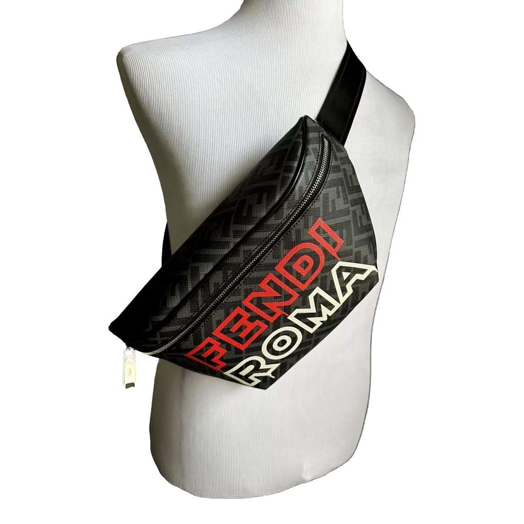 Fendi Fendi Roma Fendigraphy Nero and Rosso Leather Belt Bag Black Leather Never worn - Inside View