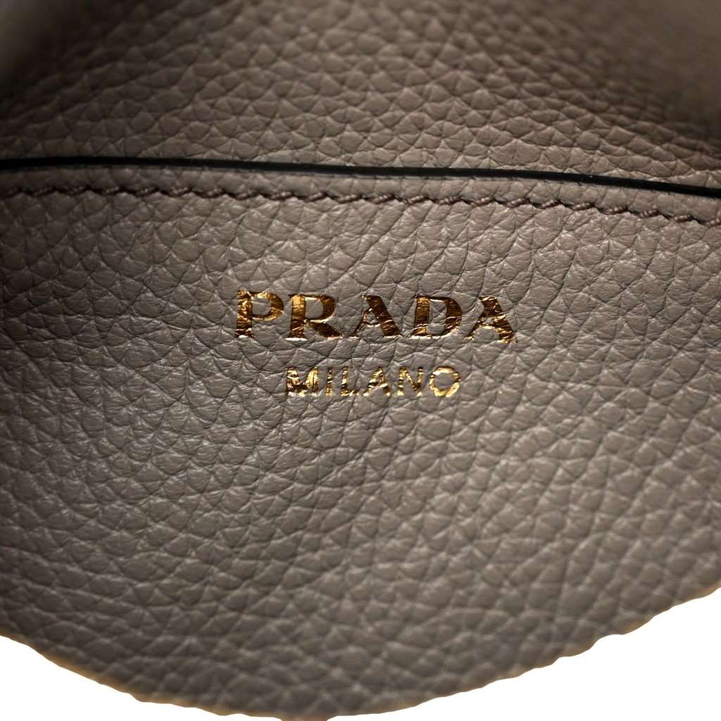 Prada Prada Vitello Phenix Zippered Messenger Hobo Grey Leather Shoulder Bag Grey Leather Never worn - Box View
