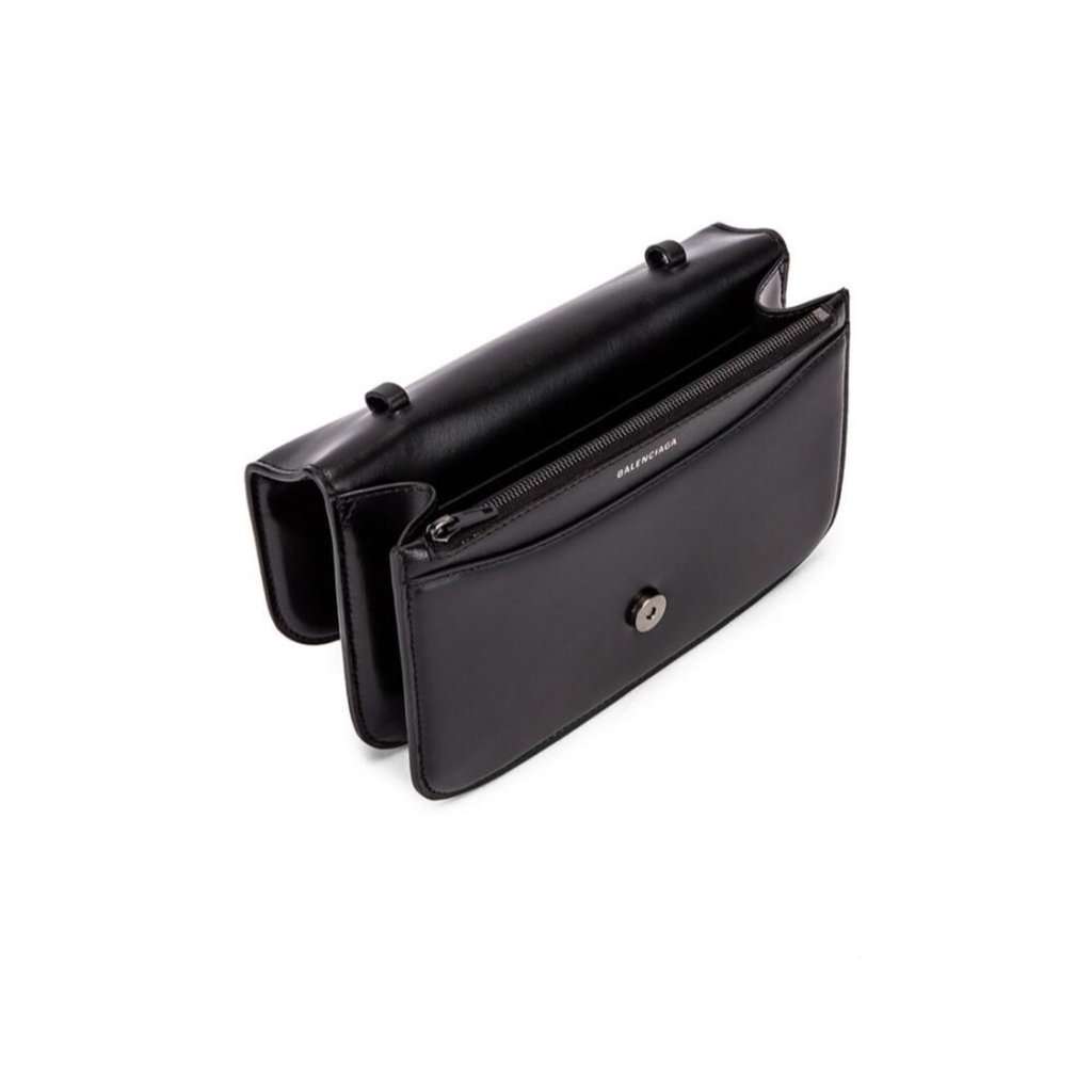 Balenciaga Balenciaga Black Shiny Calfskin Leather Chain Wallet Shoulder Bag Black Leather Never worn - Box View