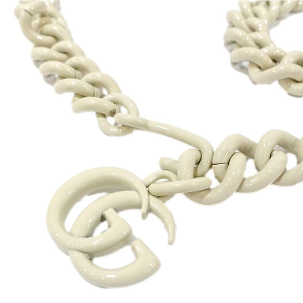 Gucci Gucci Marmont Leather Mini Monochrome White Belt Bag 80 White Leather Never worn - Model View