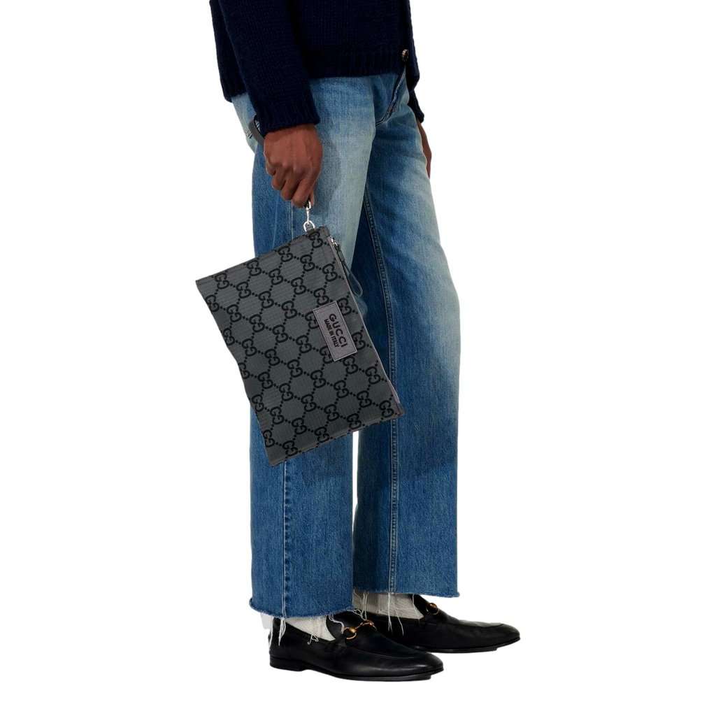 Gucci Gucci Ripstop Canvas Jumbo GG Large Clutch Wristlet Gray Black Black Leather Never worn - Box View