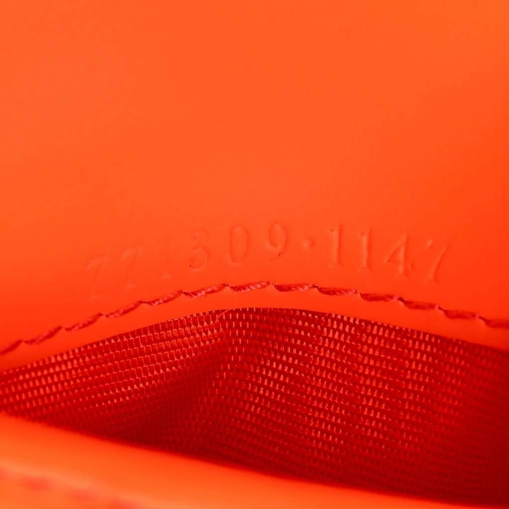 Gucci Gucci GG Rubber Effect Neon Orange Guccissima Leather Bifold Wallet Orange Leather Never worn - Back View