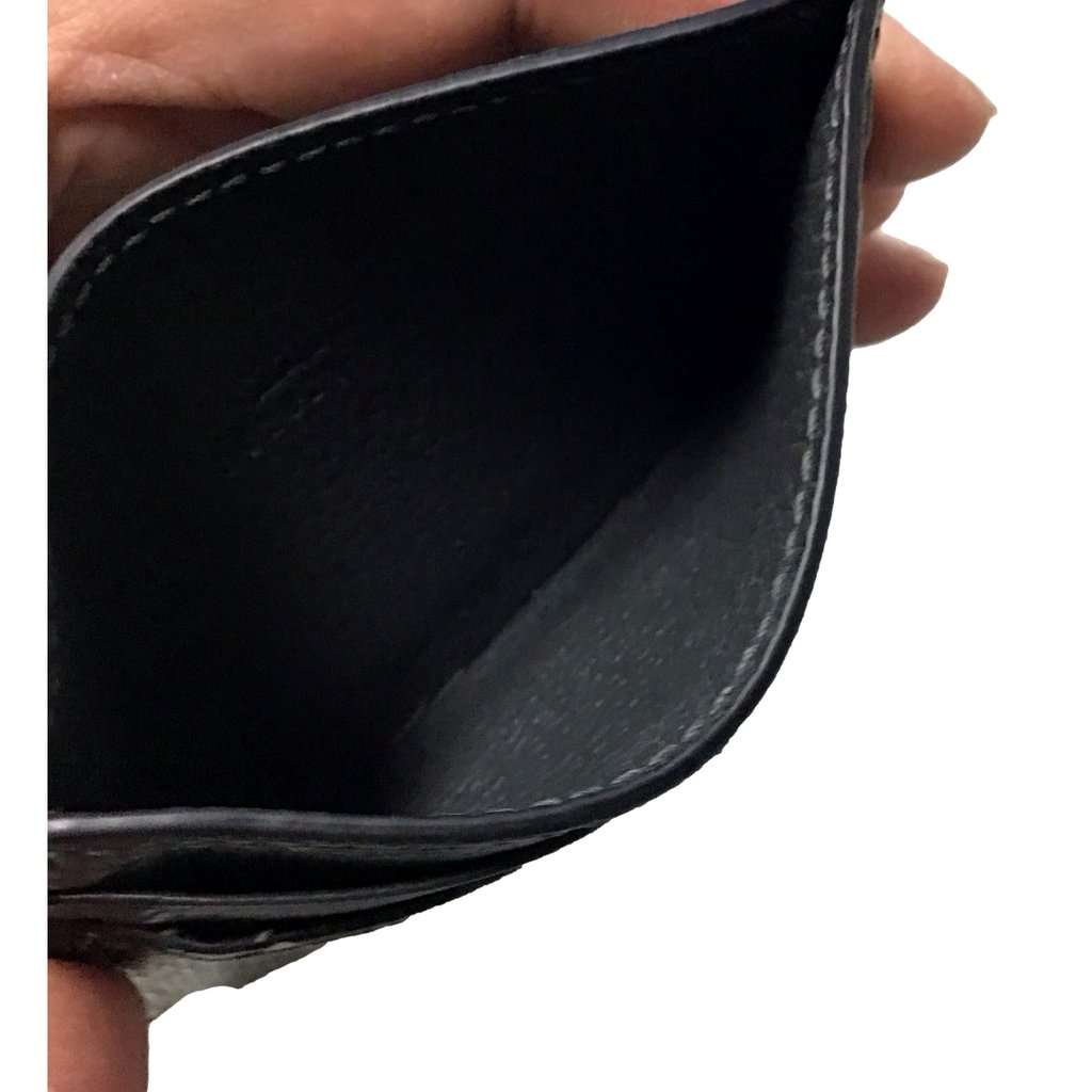 Gucci Gucci GG Shadow Black White Card Holder Wallet Black Leather Never worn - Model View
