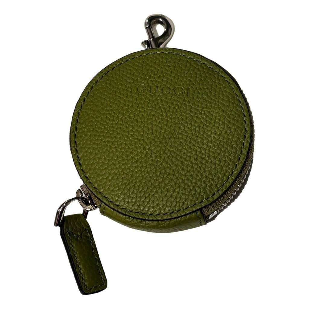 Gucci Gucci Round Coin Case Keychain Calf Leather Lime Green Pouch Green Leather Never worn - Back View