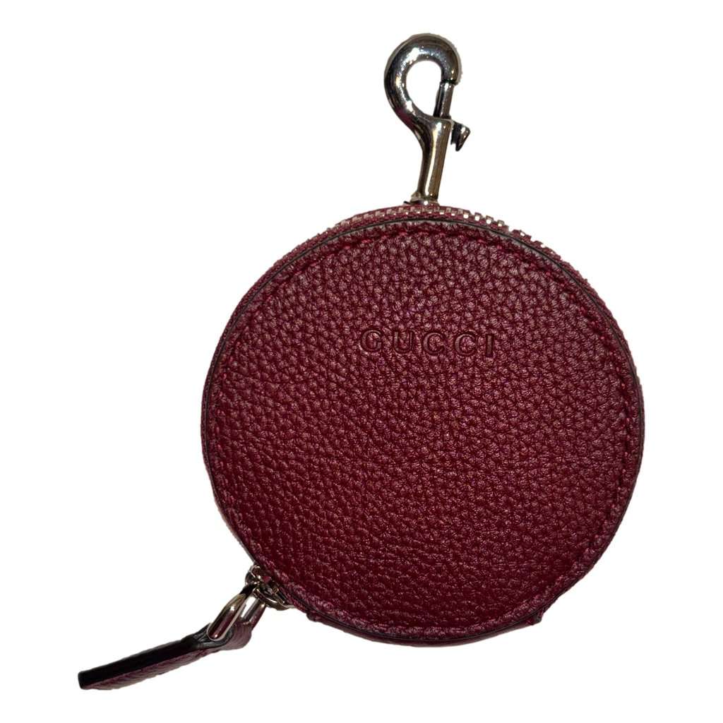 Gucci Gucci Round Coin Case Keychain Calf Leather Burgundy Red Pouch Burgundy Leather Never worn - Front View