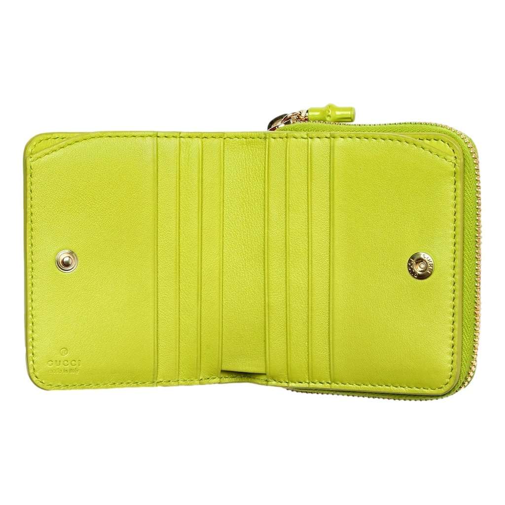 Gucci Gucci Bamboo Series Lime Green Leather Zip Around Bifold Wallet Green Leather Never worn - Model View