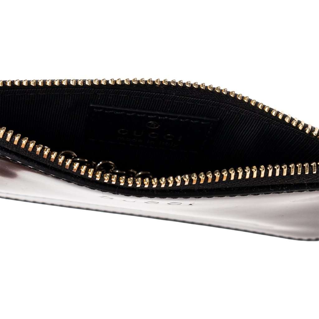 Gucci Gucci Bamboo Pull Zipper Black Patent Leather Card Case Wallet Black Leather Never worn - Model View