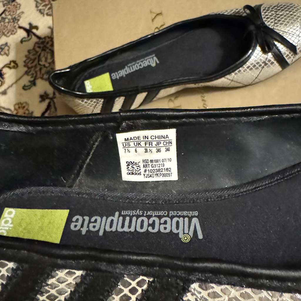 Adidas Ballerina comfort Silver Very good condition - Model View
