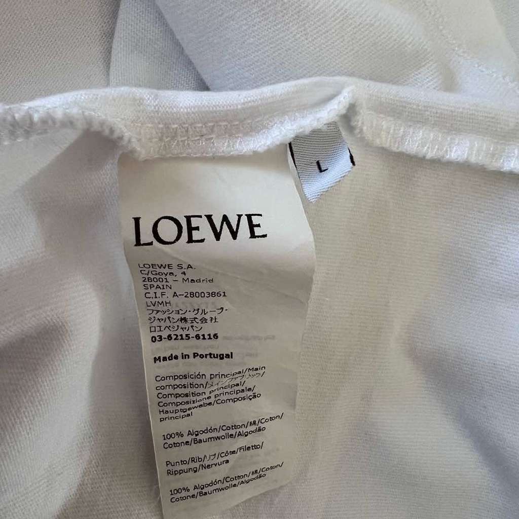 Loewe T-Shirt White Cotton Very good - Model View