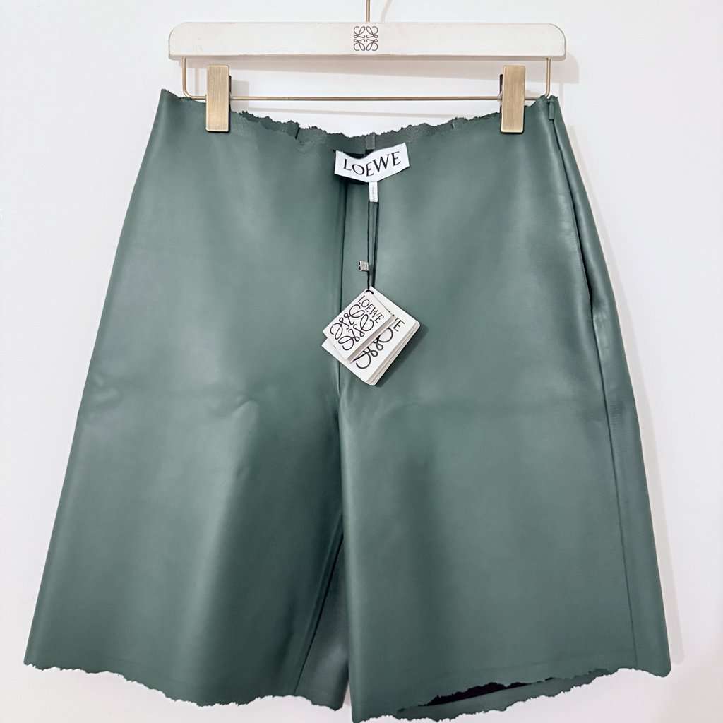Loewe SS24 Distressed Leather Shorts Green Leather Never worn, with tag - Inside View