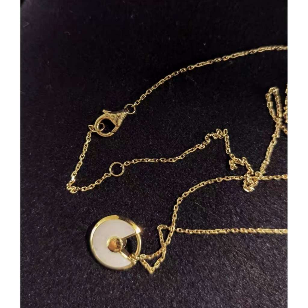 Cartier Amulette Necklace MultiColor Lace Very good - Model View