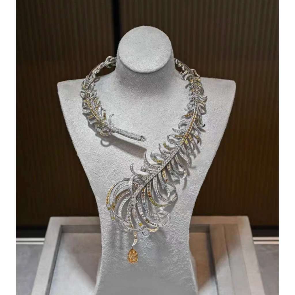 Boucheron Necklace MultiColor Lace Very good - Inside View