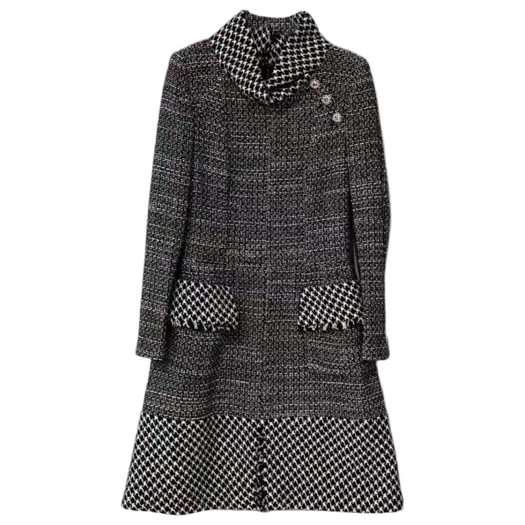 Chanel Wool Dress MultiColor Wool Very good - Front View