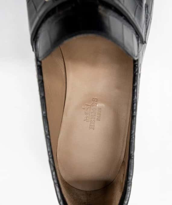 Hermès Size 42 Black Crocodile Leather Shoes Black Leather Never worn - Box View