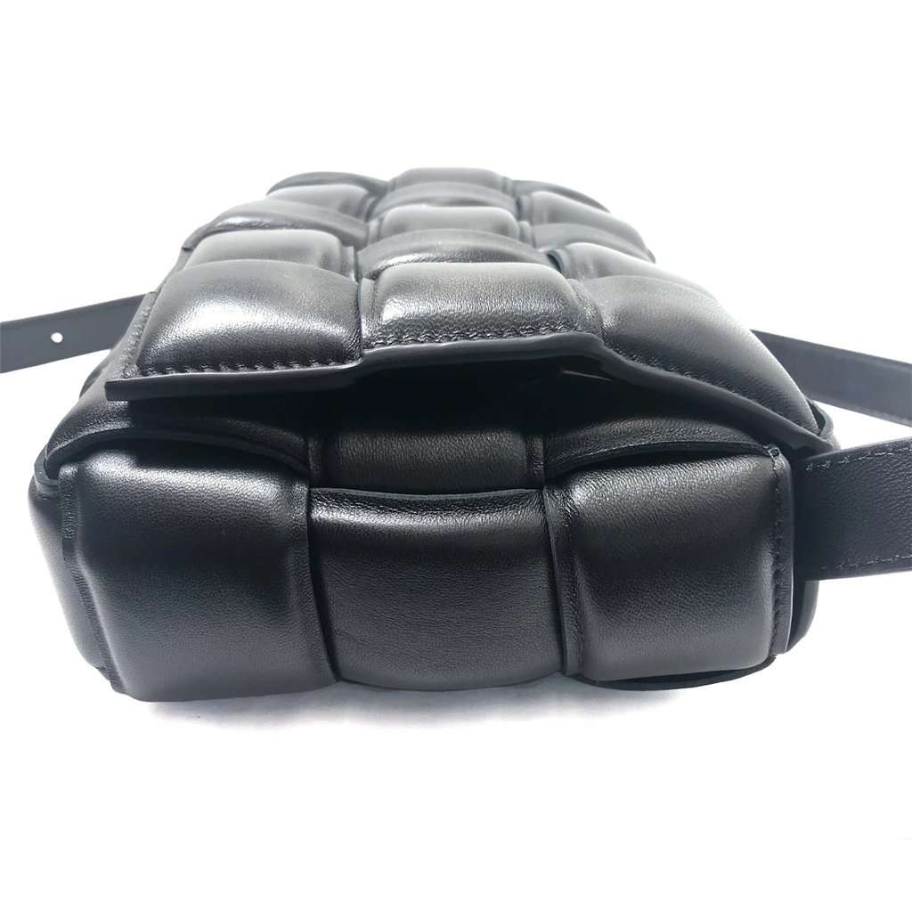 Bottega Veneta Black Padded Leather Cassette Shoulder Bag Black Leather Very good - Box View