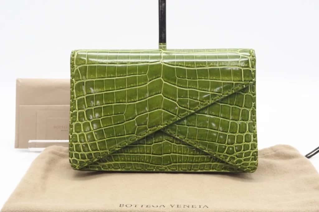 Bottega Veneta Green Crocodile Leather Piano Crisscross Clutch Green Leather Good - Back View