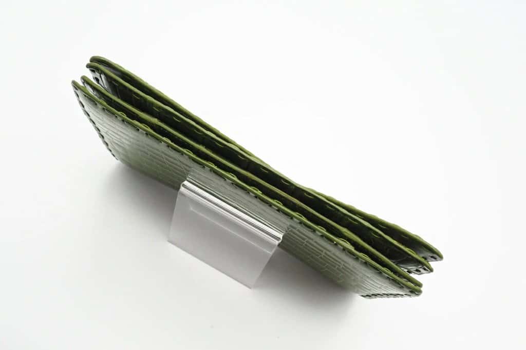 Bottega Veneta Green Crocodile Leather Piano Crisscross Clutch Green Leather Good - Box View