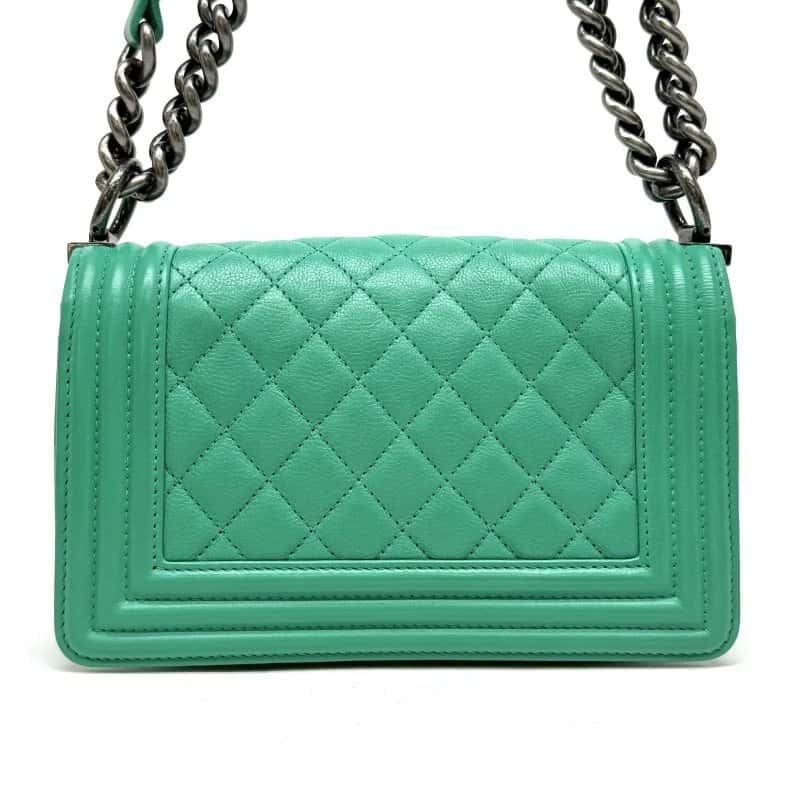 Chanel Green Caviar Leather Small Boy Bag Green Leather Very good - Box View