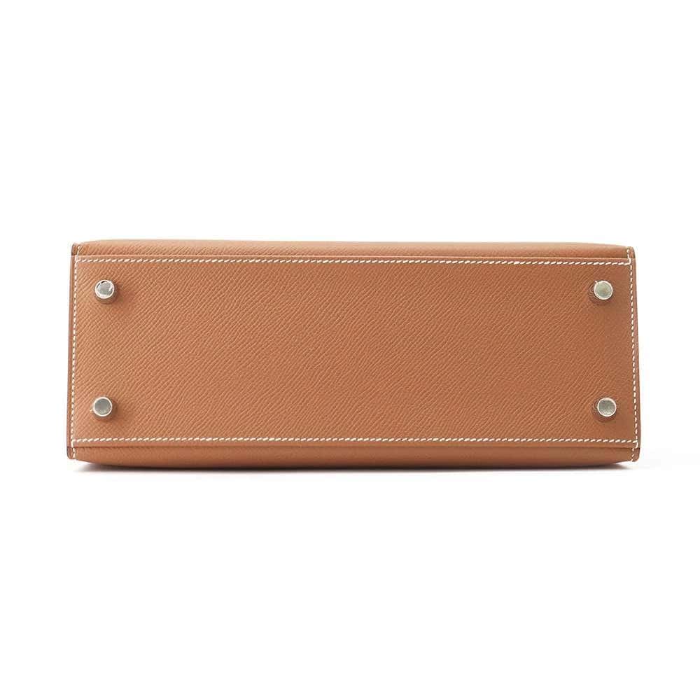 Hermès 2023 (Stamp B) Size 25 Epsom leather Kelly Gold in Color with Palladium Hardware Gold Leather Never worn - Inside View