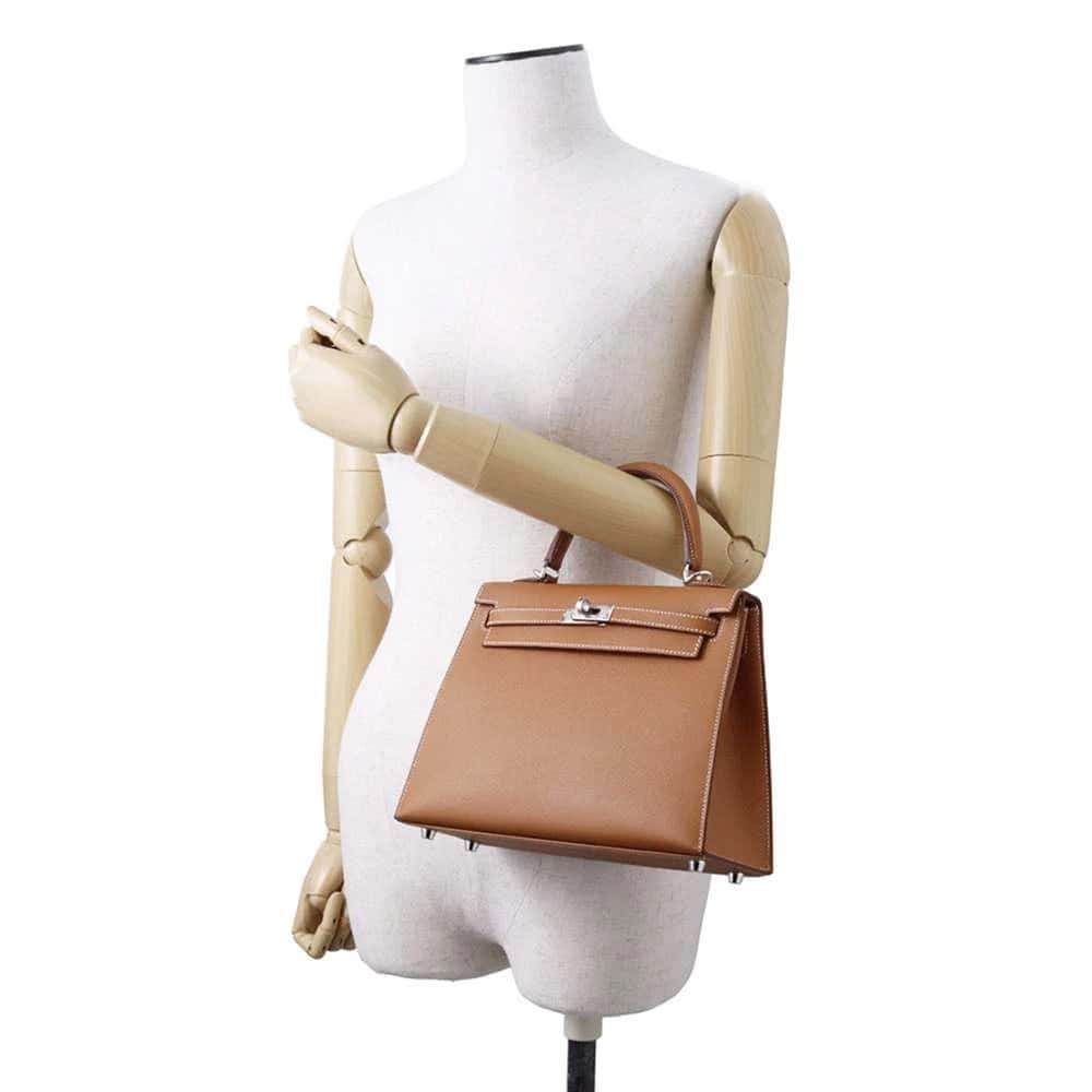 Hermès 2023 (Stamp B) Size 25 Epsom leather Kelly Gold in Color with Palladium Hardware Gold Leather Never worn - Model View
