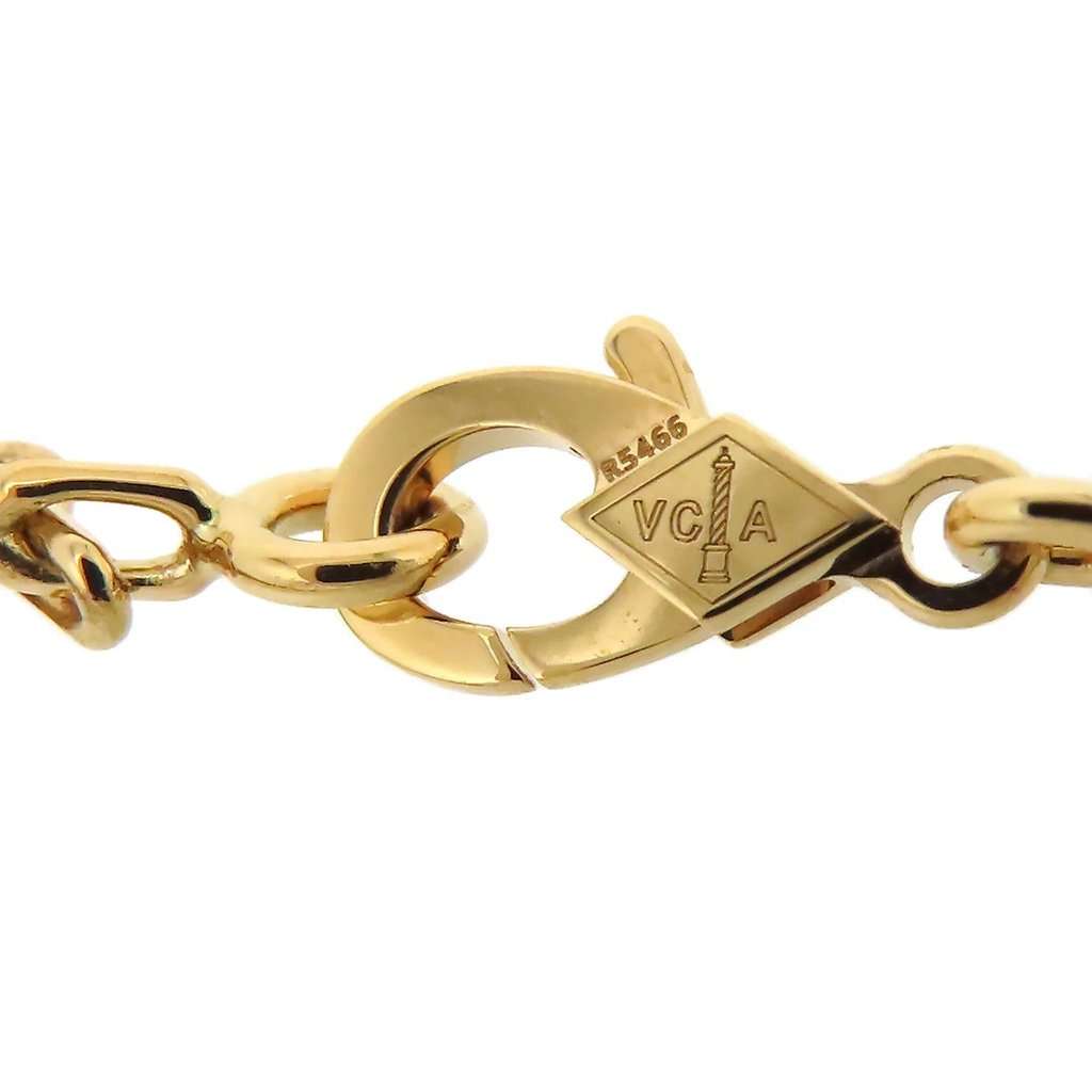 Van Cleef & Arpels Vintage Alhambra 5P Mother-of-Pearl Motif In 18k Yellow Gold Bracelet Yellow Gold Very good - Inside View