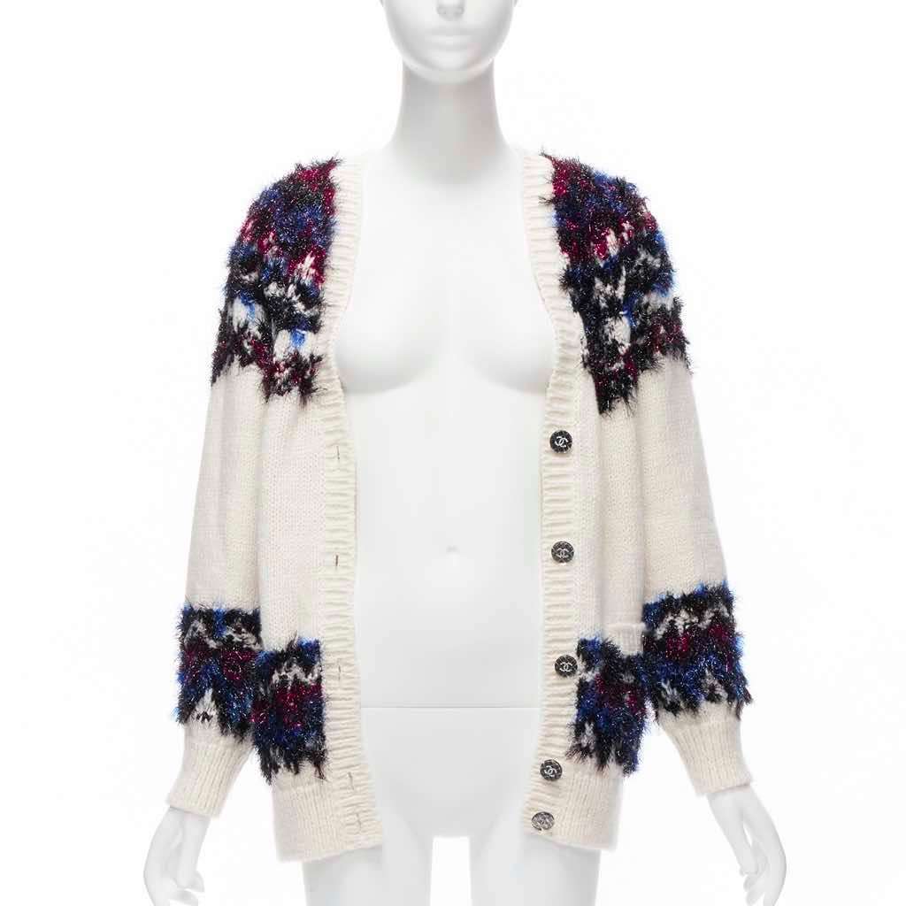 Chanel Fluffy CC Cardigan Beige Polyamide Never worn - Inside View