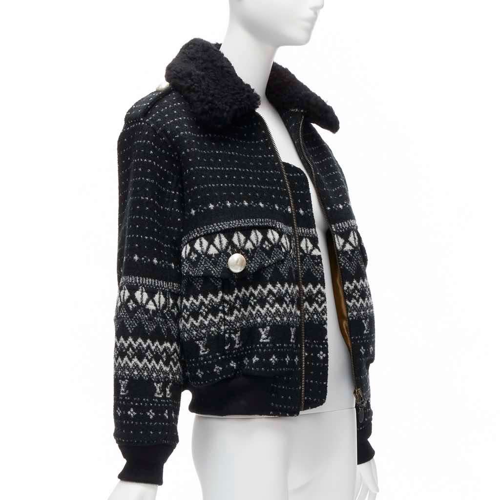 Louis Vuitton Black Intarsia Wool Jacket Black Wool Very good - Model View