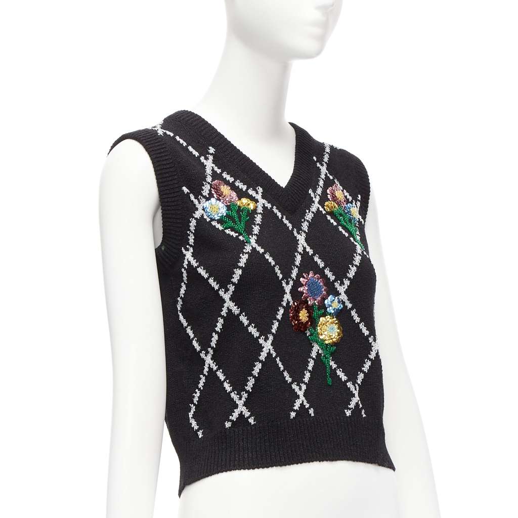 Gucci Argyle Sweater Vest Black Viscose Never worn - Inside View