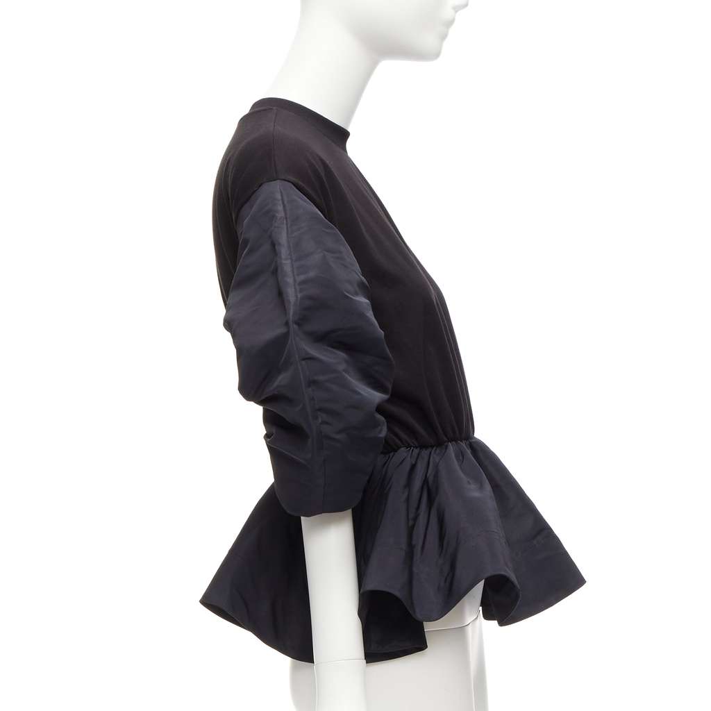 Alexander McQueen Round Puff Top Black Cotton Never worn - Model View