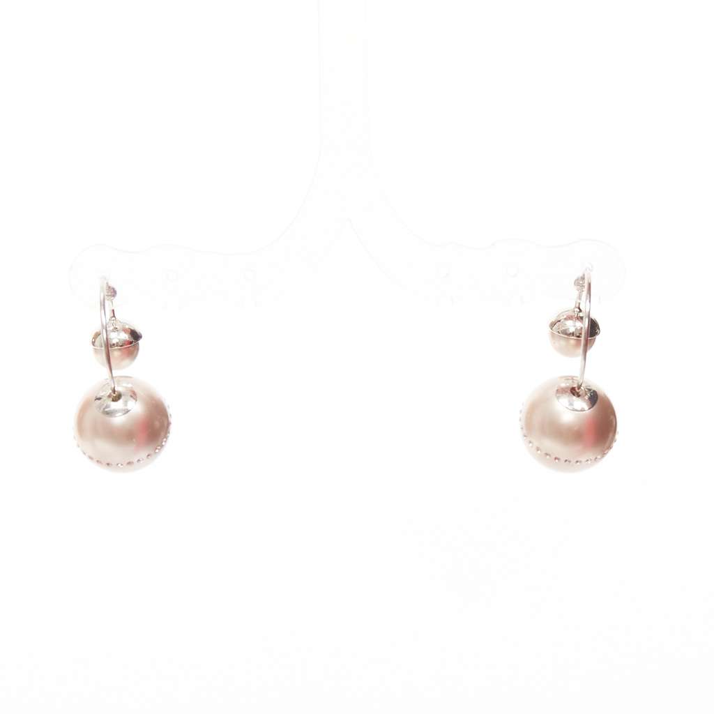 Dior Pink Pearl Earrings Pink Pearl Never worn - Inside View