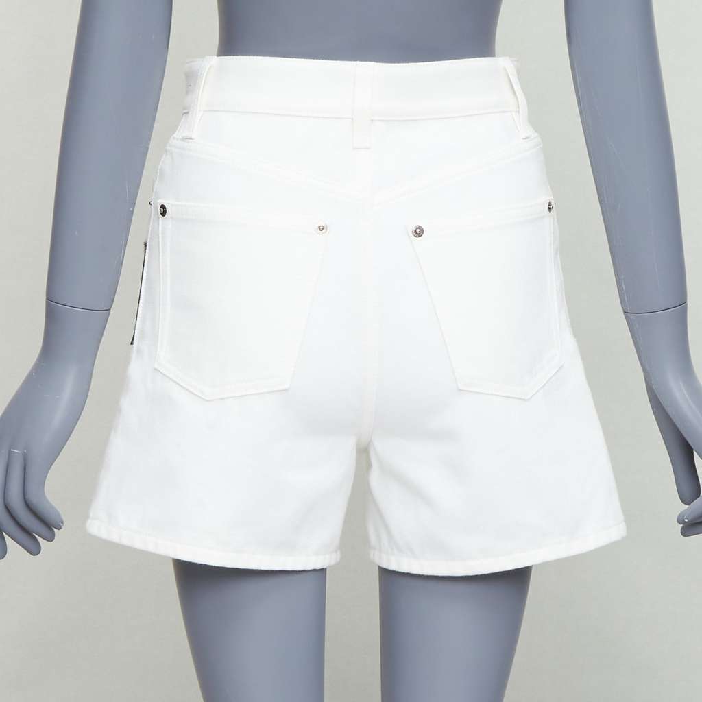 Louis Vuitton Accent Denim Shorts White Very good - Box View