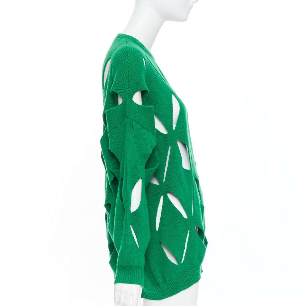 Valentino Garavani Green Cutout Sweater Green Wool Very good - Model View